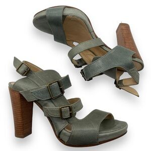 Michael Jolie heels made in Italy leather sea green womens size 37 / US 7 buckle